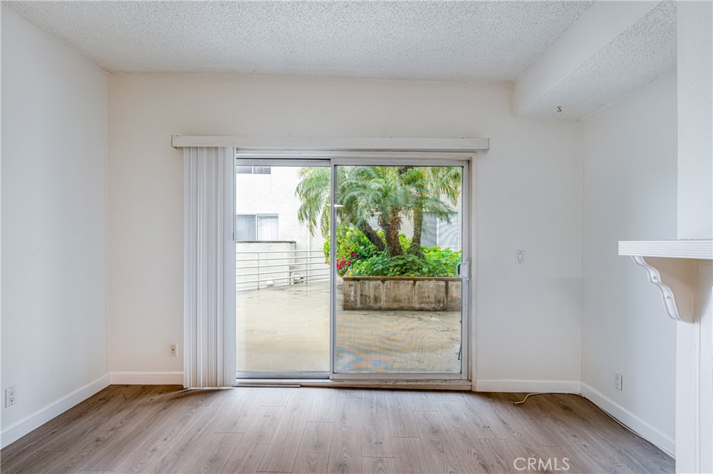 2905 montrose avenue 318