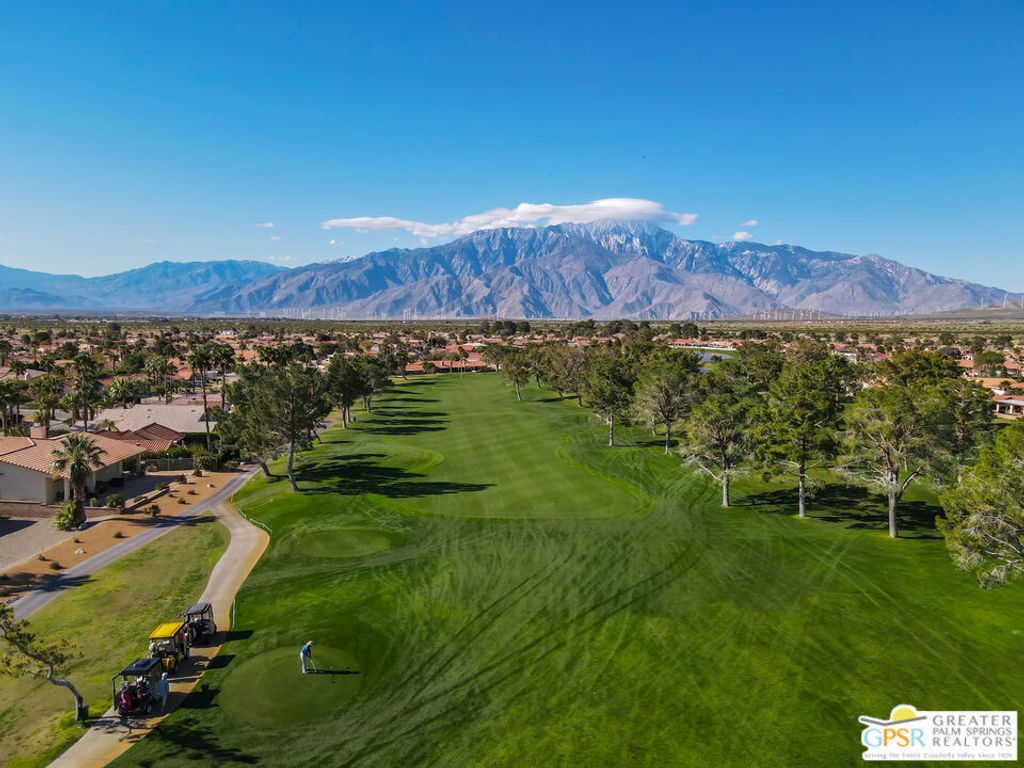 listing image 130726509361765316659