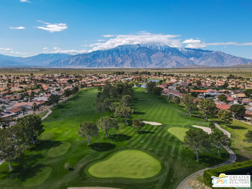 listing image 130729848280597083628