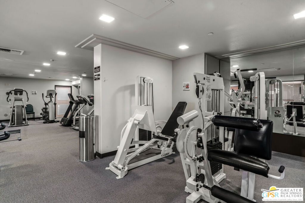 listing image 130722998725643442864