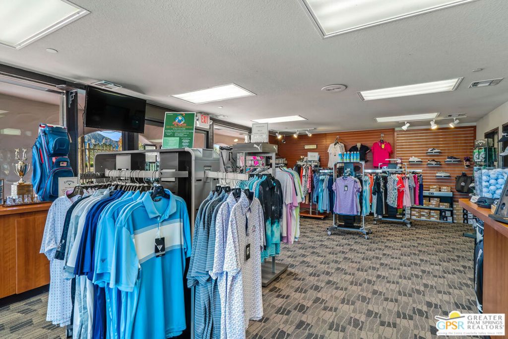 listing image 130721897958613869388