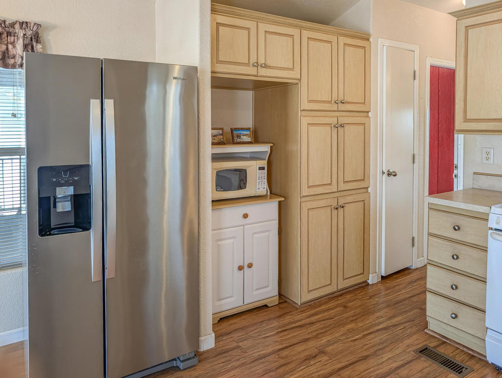 Not Applicable-1 - Manufactured In Park