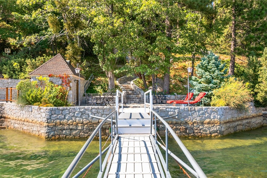Arrowhead Woods (AWHW) - Residential