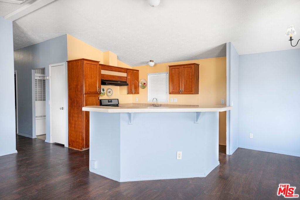 3255 E Avenue R 91
