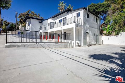Photo of 146 Witmer Street, Los Angeles, CA 90026 (MLS # 26694979)