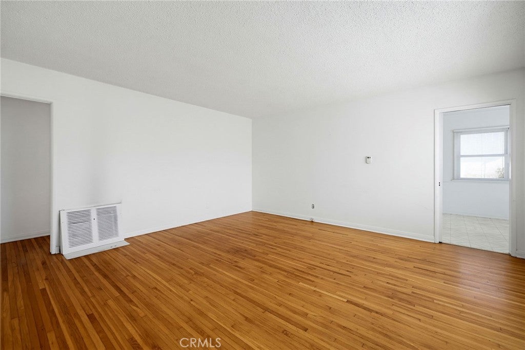 3733 W 173rd