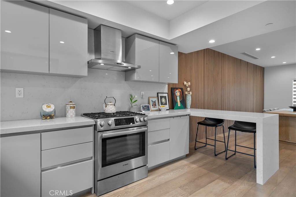 14157 Tiara Street 101