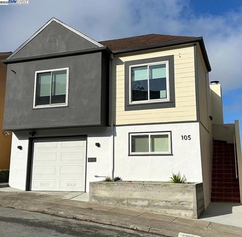 Photo of 105 Skyview Way Way, San Francisco, CA 94131 (MLS # 41113844)