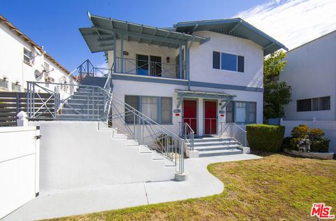 Photo of 1040 N Crescent Heights Boulevard, Los Angeles, CA 90046 (MLS # 25605089) Photo of 1040 N Crescent Heights Boulevard, Los Angeles, CA 90046 (MLS # 25605089)