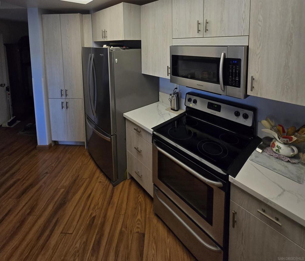 La Mesa - Residential