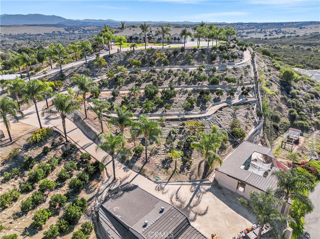 35751 Avenida La Cresta