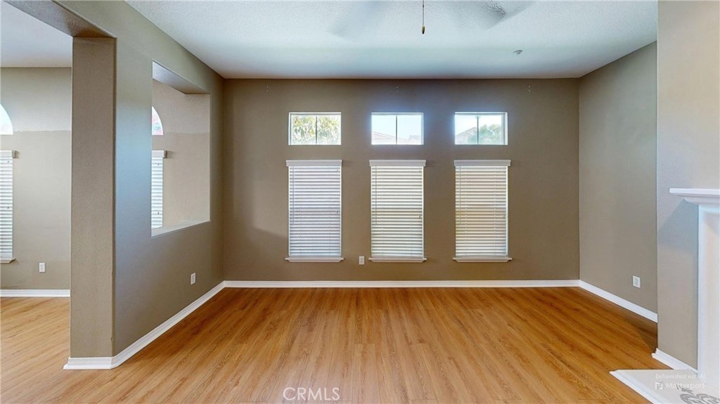 4322 Waterside Lane