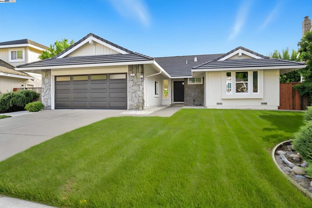 SADDLERIDGE - Residential