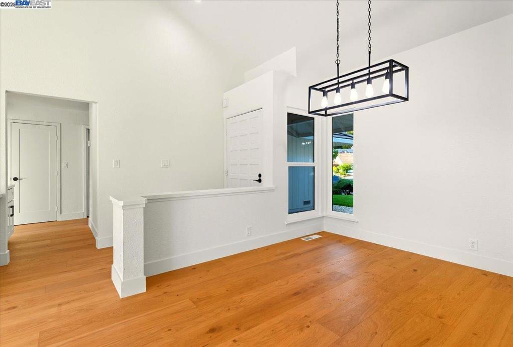 SADDLERIDGE - Residential