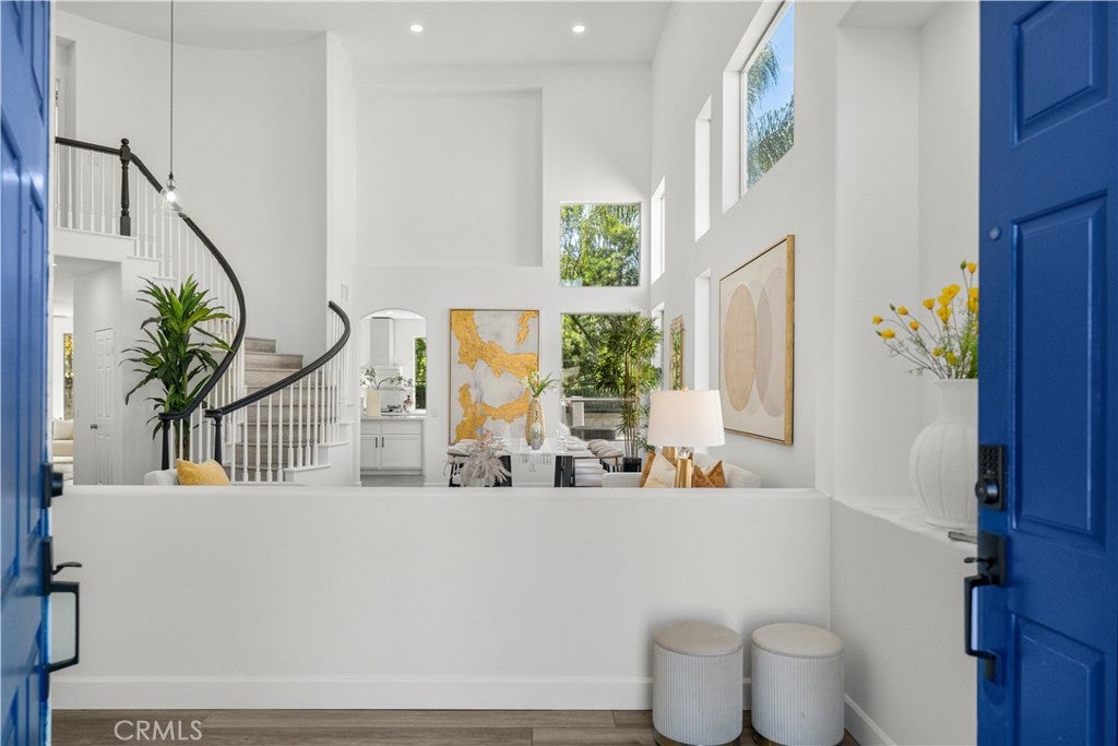 1512 Rancho Hills drive