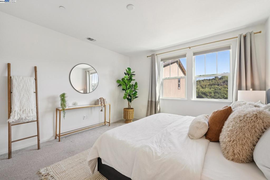 Not Listed - Residential