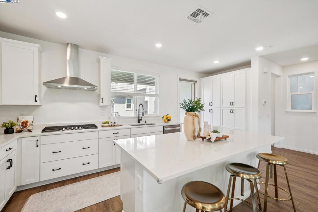 Not Listed - Residential