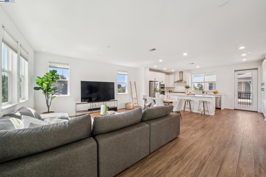 Not Listed - Residential
