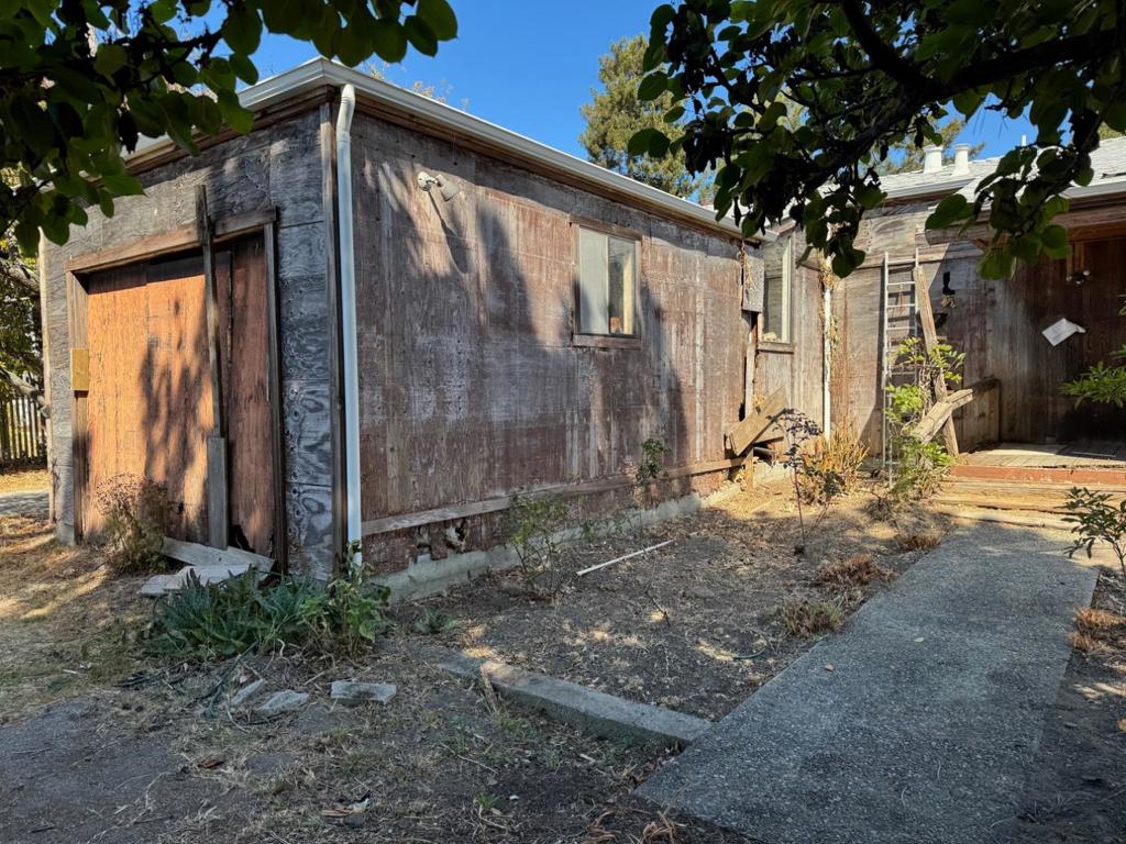 426 Palm Street