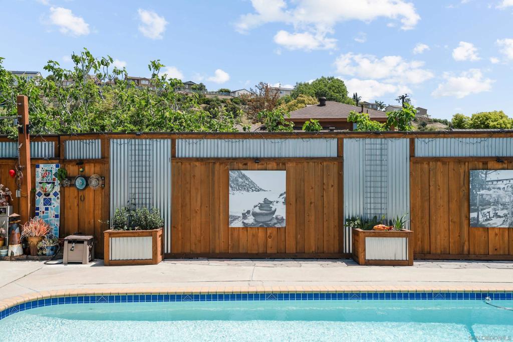 La Mesa - Residential