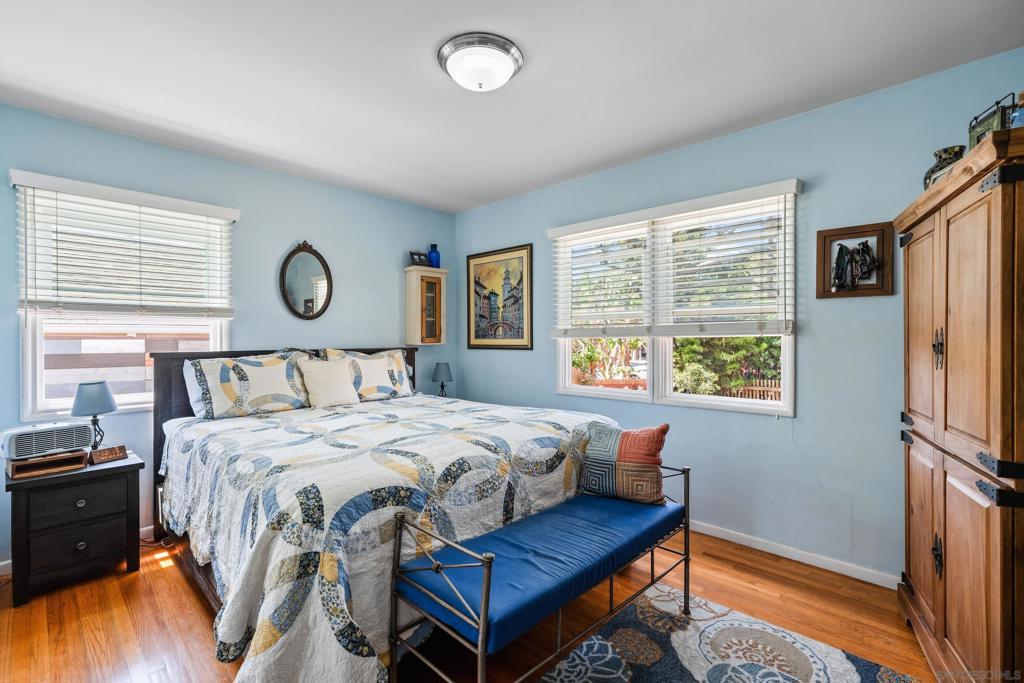 La Mesa - Residential