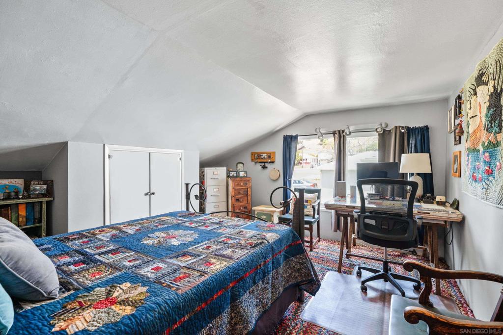 La Mesa - Residential