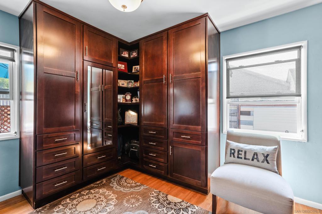 La Mesa - Residential