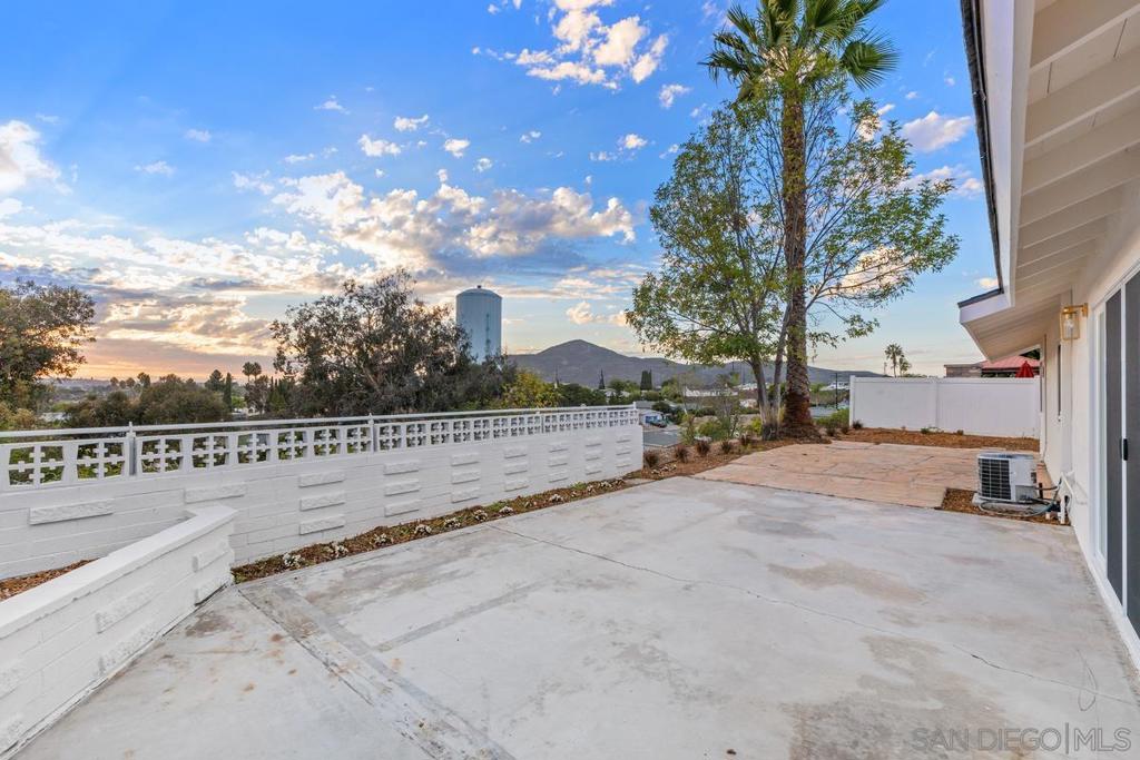 San Carlos - Residential