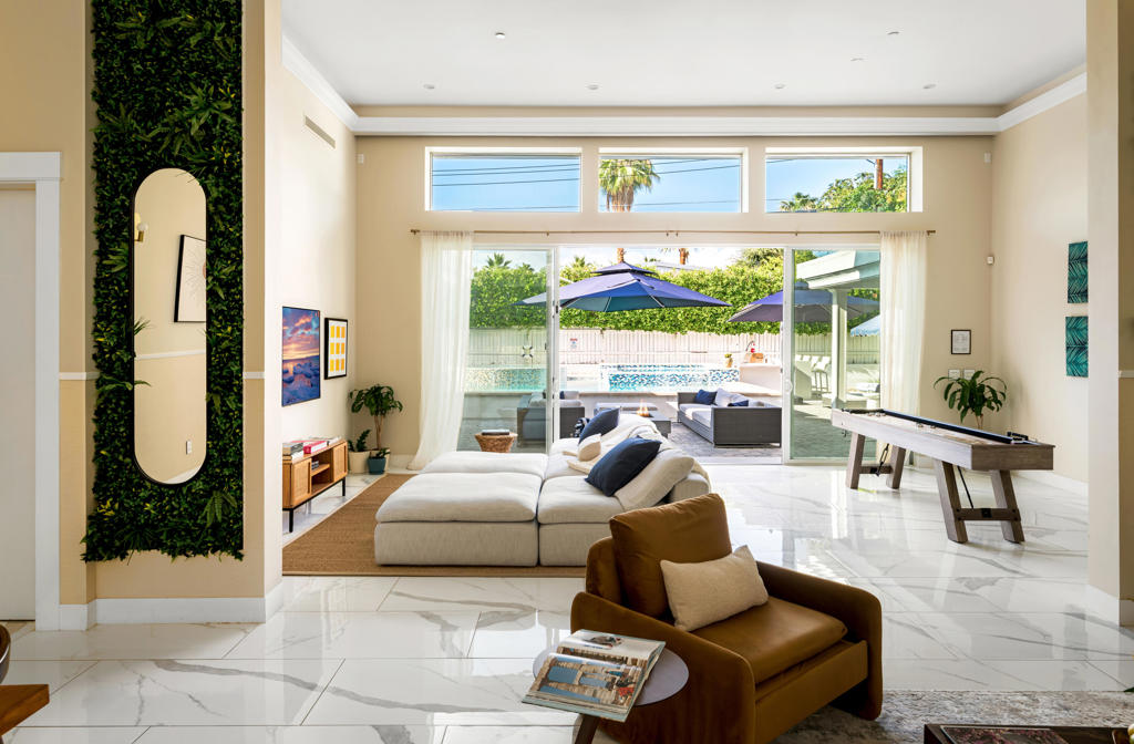 Tahquitz River Estat - Residential