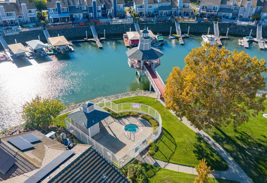 MARINA PARK - Residential