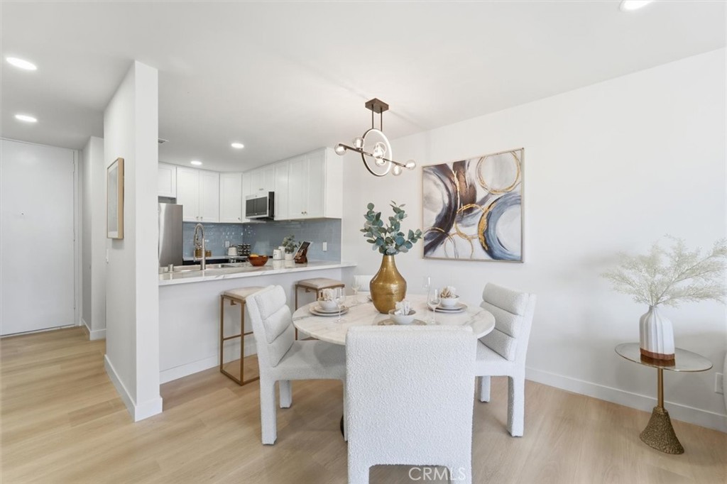 1140 E Ocean Boulevard 109