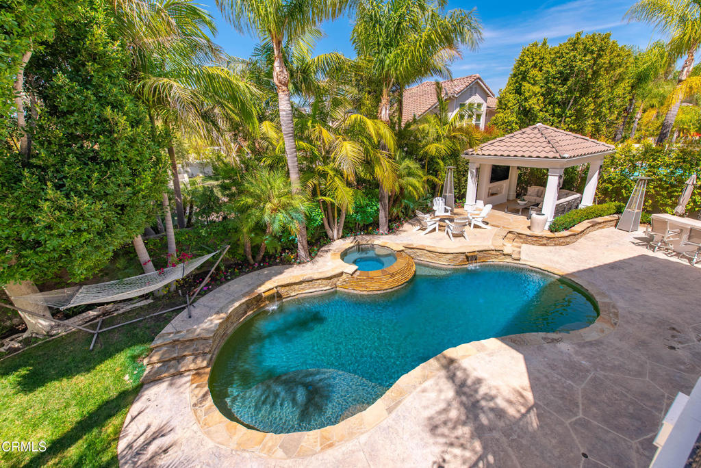 40 Golden Glen Drive