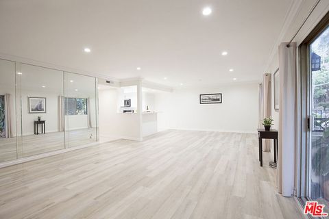 Photo of 6708 Hillpark Drive #202, Los Angeles, CA 90068 (MLS # 26672023)