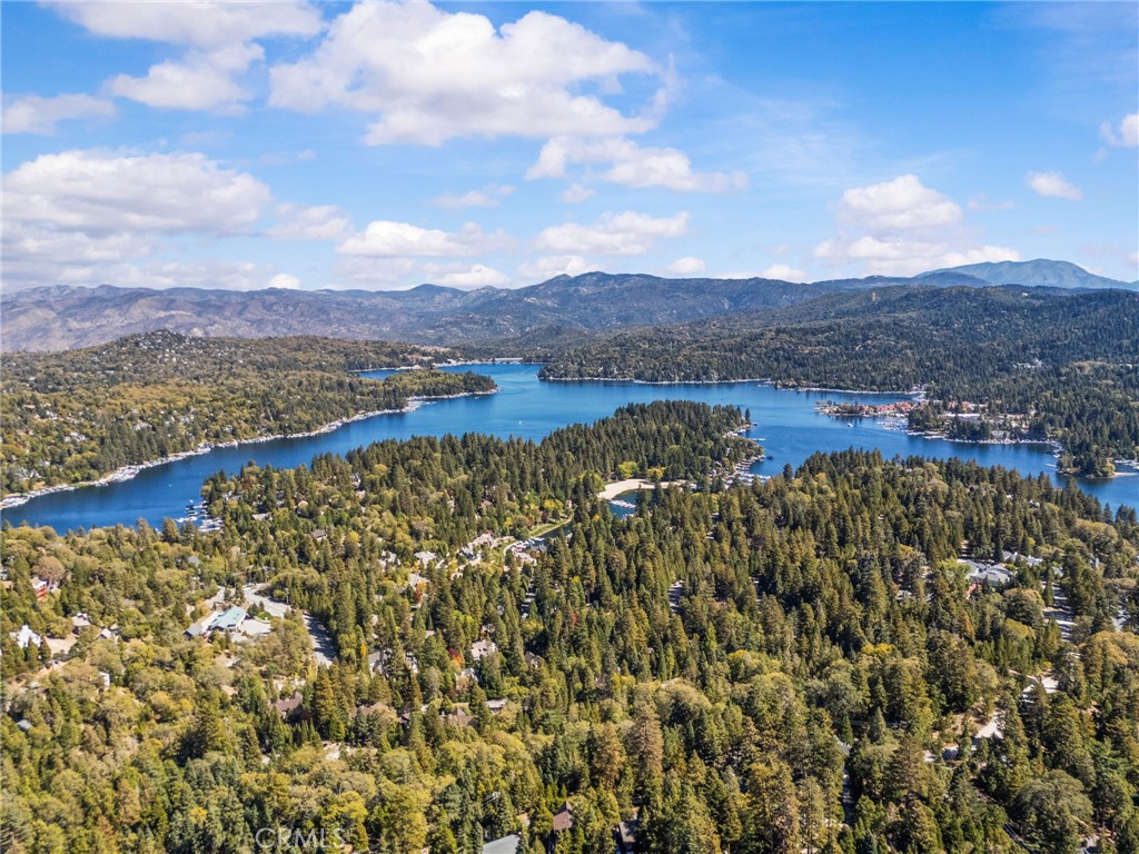 Arrowhead Woods (AWHW) - Residential