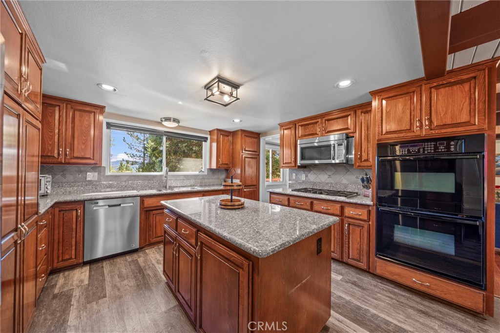 Arrowhead Woods (AWHW) - Residential
