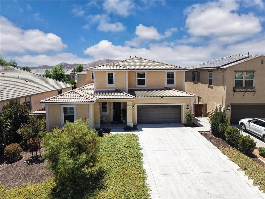 27497 Grand Teton Court