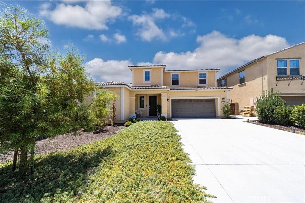27497 Grand Teton Court