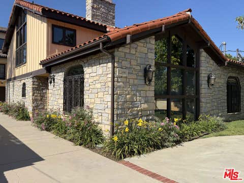 Photo of 12841 Landale Street, Studio City, CA 91604 (MLS # 26835369)