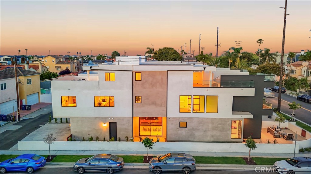 203 indianapolis Avenue