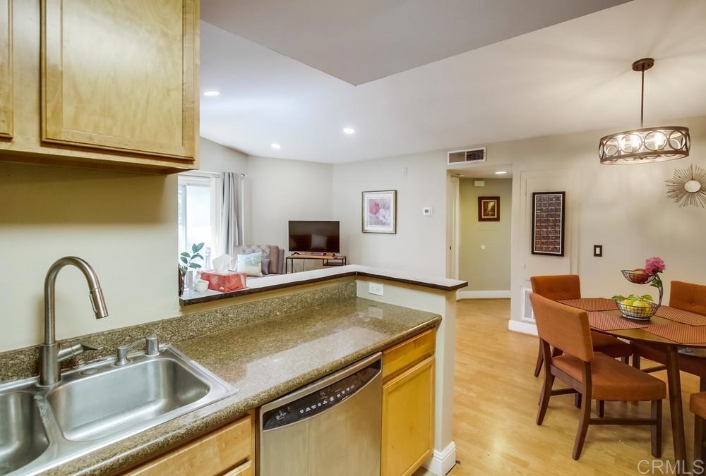 Village Walk (VLWK) - Residential