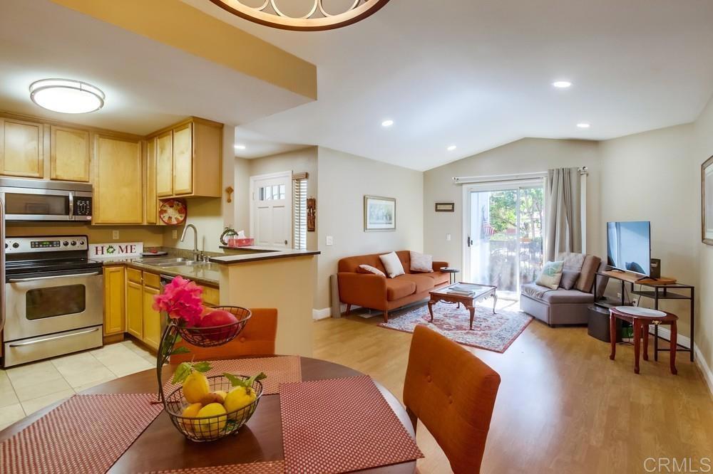 Village Walk (VLWK) - Residential