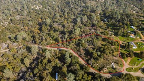 Photo of 3978 Silver Bar Rd, Mariposa, CA 95338 (MLS # MC25271483)