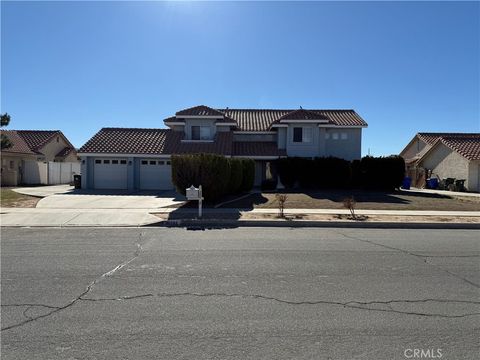 20592 Mockingbird Avenue Apple Valley CA 92308