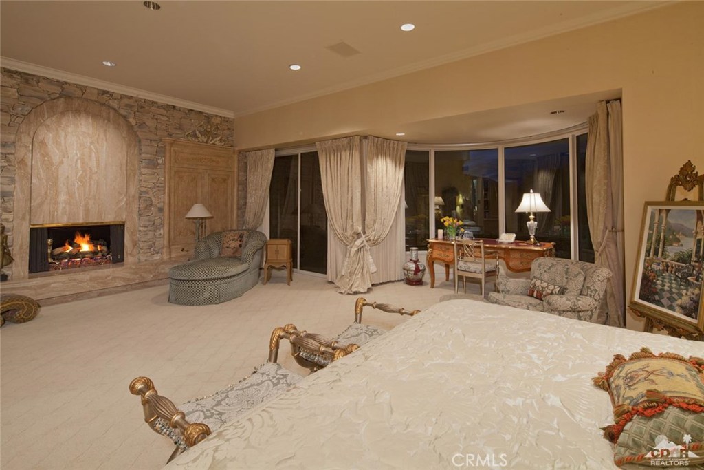 Vintage Country Club - Residential