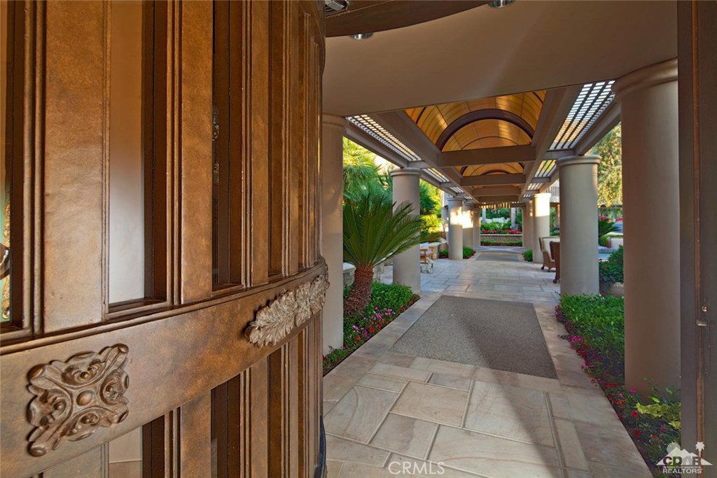 Vintage Country Club - Residential