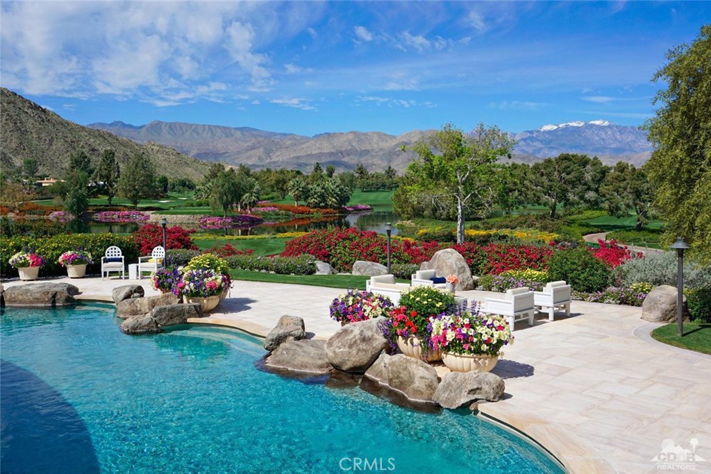 Vintage Country Club - Residential