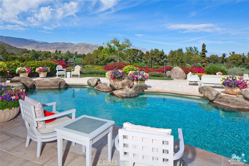 Vintage Country Club - Residential