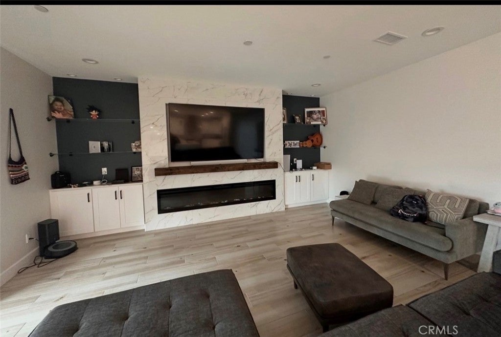 14001 Qualridge