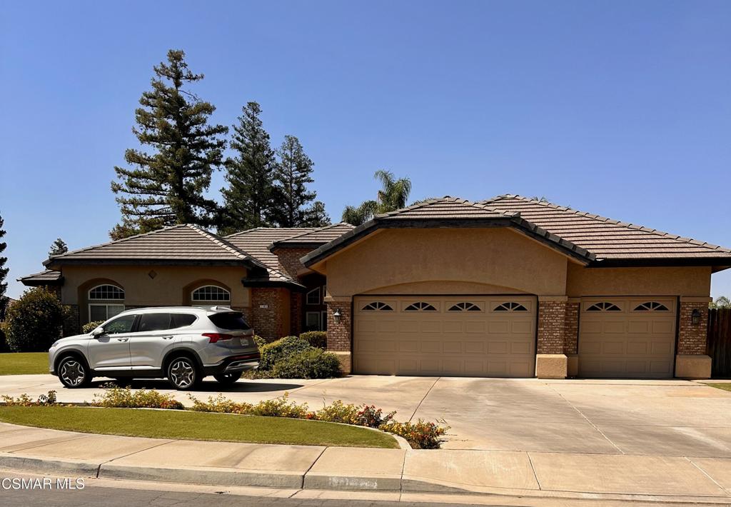 Stunning single-story in Seven Oaks! This 4 bed, 2.5 bath home (2,922 sq ft) on a .28-acre corner lot shows like a model. Highlights include high ceilings, hardwood floors, granite counters, Jenn-Air stove, recessed lighting, shutters on dual-pane windows, and surround sound inside & out. Updates include dual A/C units (2025), dual water heaters (2018), newer fence, and brand-new spa cover. The primary suite is a private retreat with backyard access. Enjoy a covered patio with misters, a ceiling fan, and a built-in jacuzzi--perfect for entertaining. Professional photos coming soon!