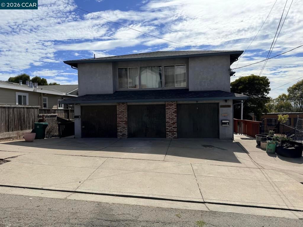 2415 Columbia Blvd
